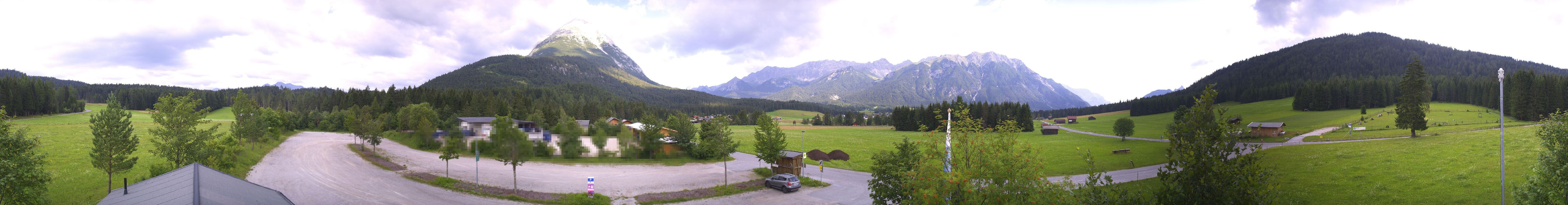 Archiv Foto Webcam Leutasch Moos - Rödlach Parkplatz