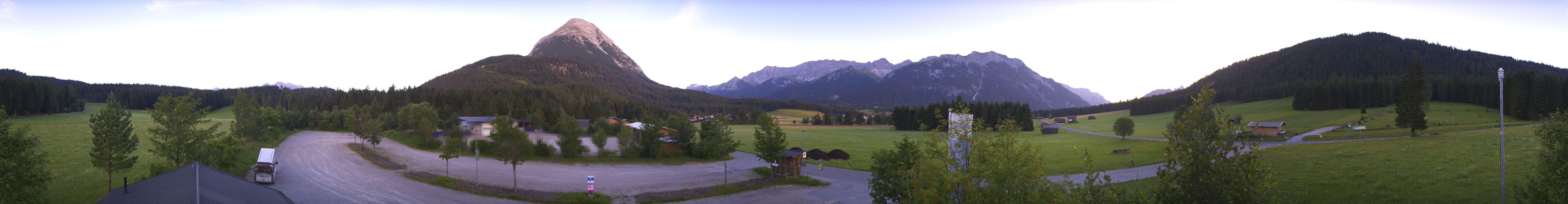 Archiv Foto Webcam Leutasch Moos - Rödlach Parkplatz