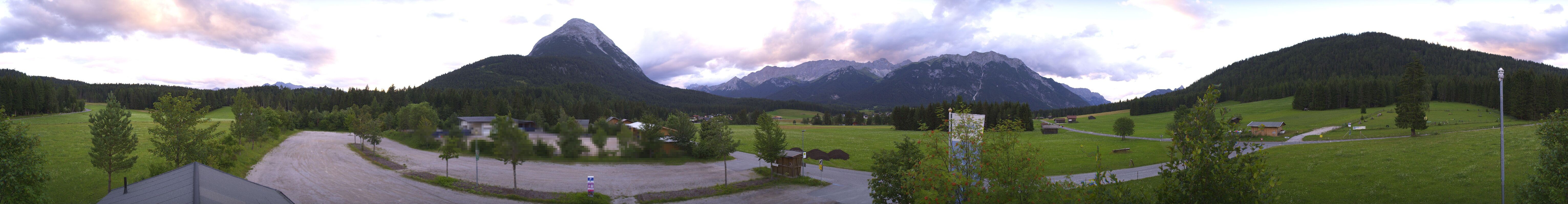 Archiv Foto Webcam Leutasch Moos - Rödlach Parkplatz