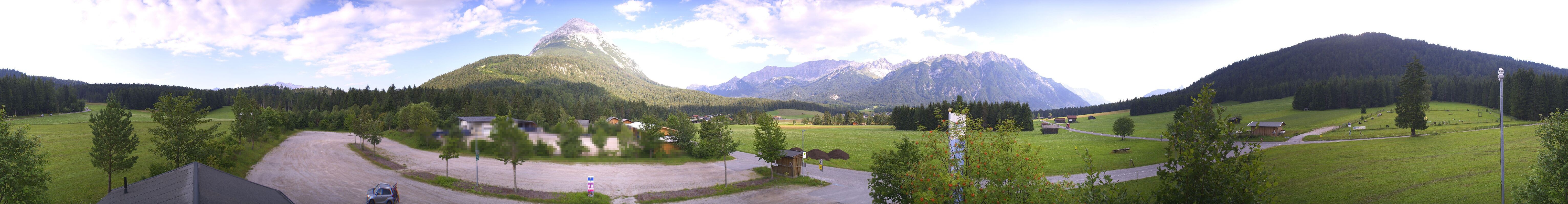 Archiv Foto Webcam Leutasch Moos - Rödlach Parkplatz