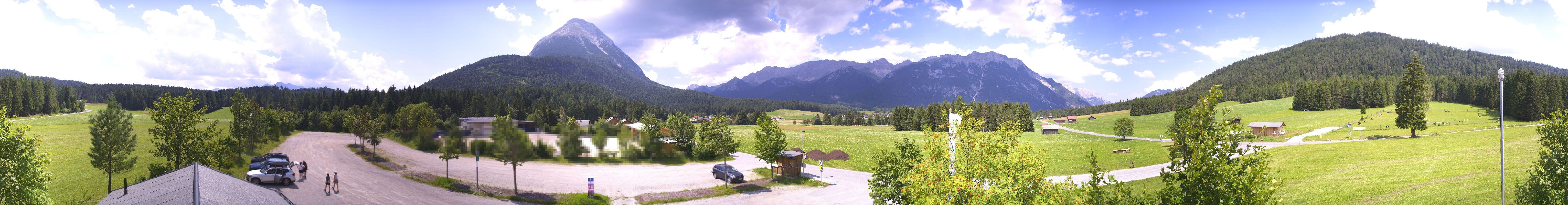 Archiv Foto Webcam Leutasch Moos - Rödlach Parkplatz
