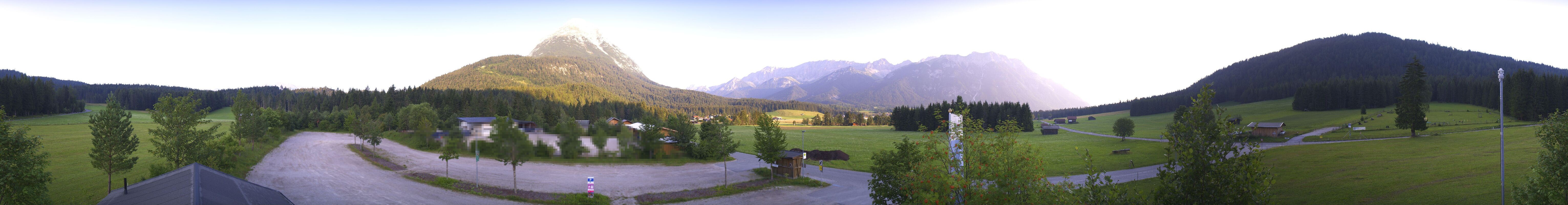 Archiv Foto Webcam Leutasch Moos - Rödlach Parkplatz