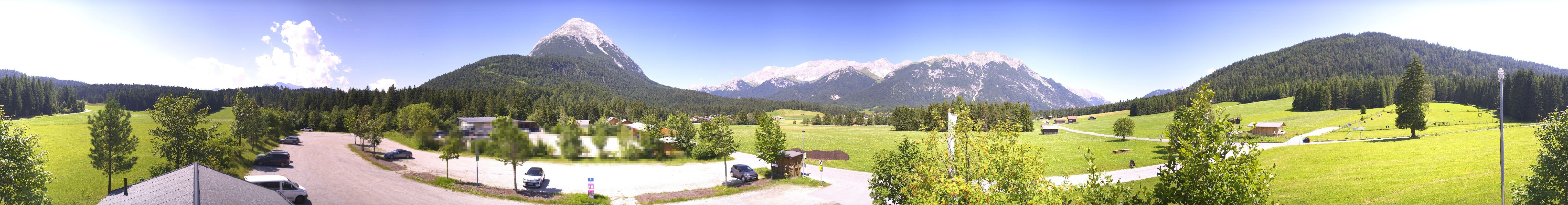 Archiv Foto Webcam Leutasch Moos - Rödlach Parkplatz