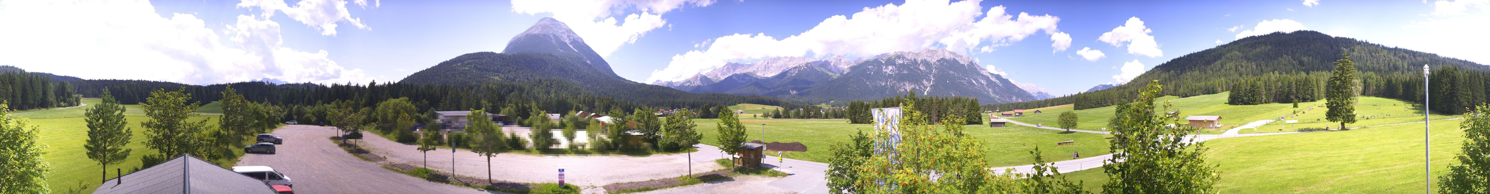 Archiv Foto Webcam Leutasch Moos - Rödlach Parkplatz