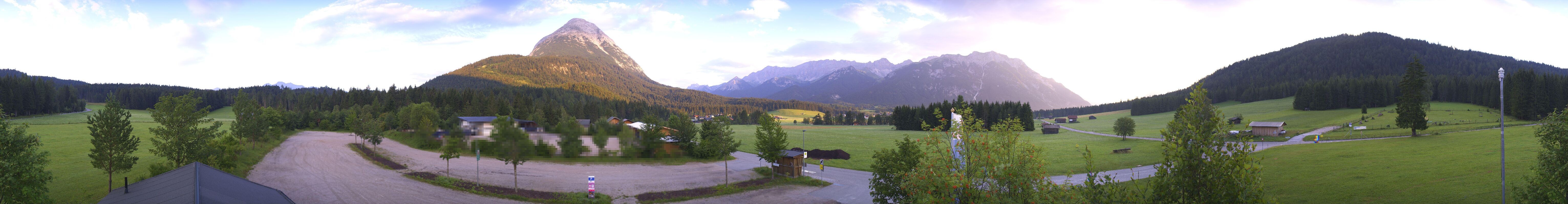 Archiv Foto Webcam Leutasch Moos - Rödlach Parkplatz