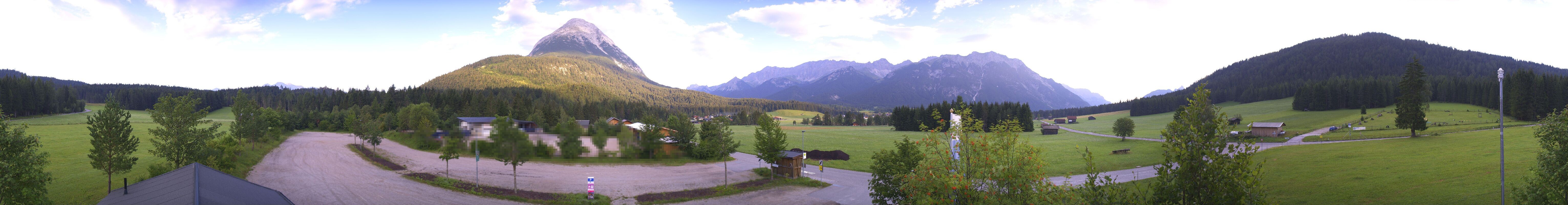 Archiv Foto Webcam Leutasch Moos - Rödlach Parkplatz