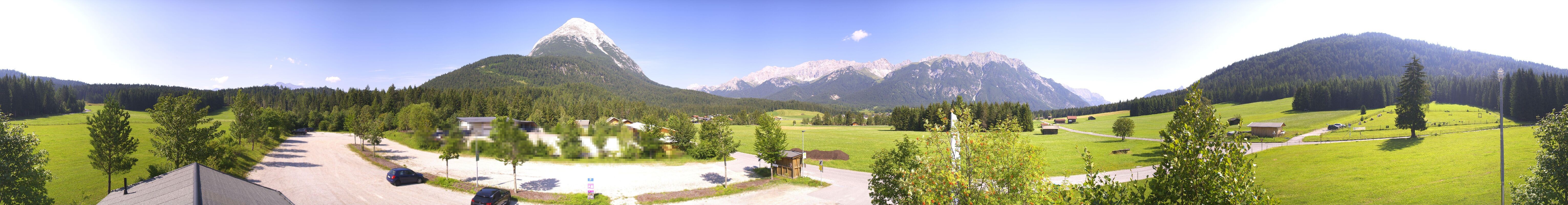 Archiv Foto Webcam Leutasch Moos - Rödlach Parkplatz