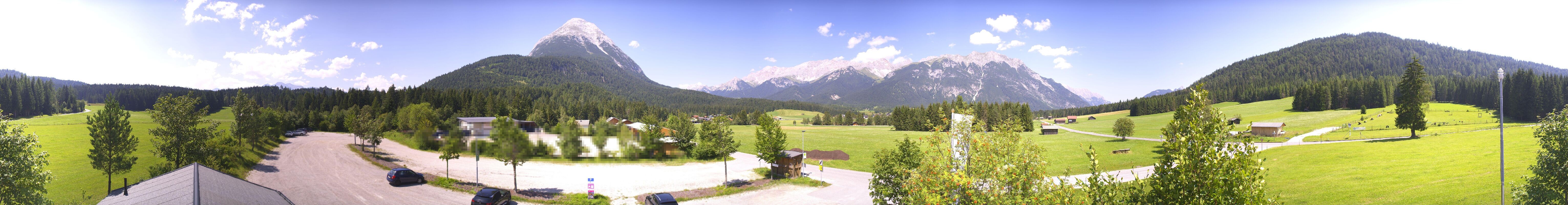 Archiv Foto Webcam Leutasch Moos - Rödlach Parkplatz
