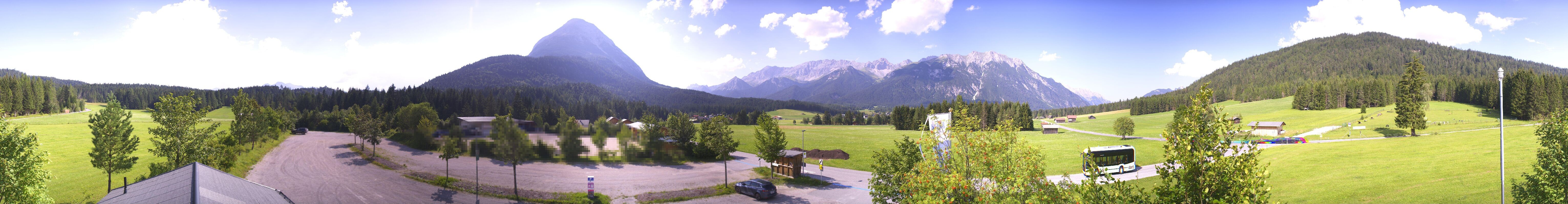 Archiv Foto Webcam Leutasch Moos - Rödlach Parkplatz