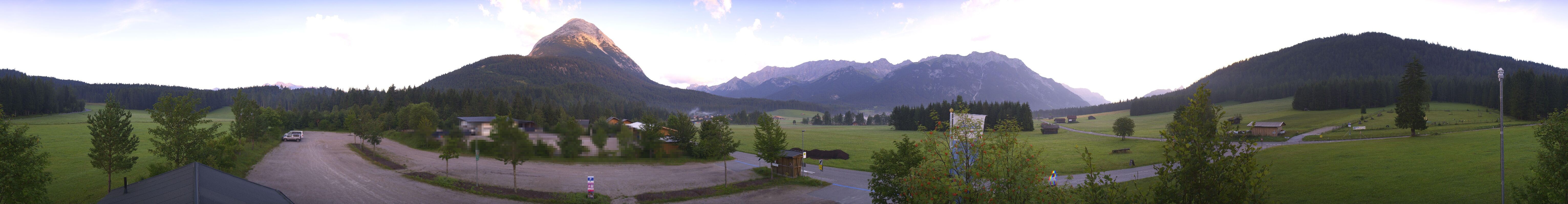 Archiv Foto Webcam Leutasch Moos - Rödlach Parkplatz