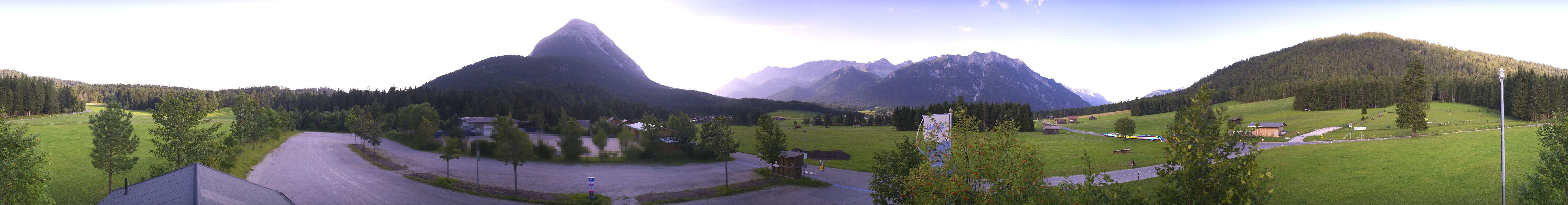 Archiv Foto Webcam Leutasch Moos - Rödlach Parkplatz