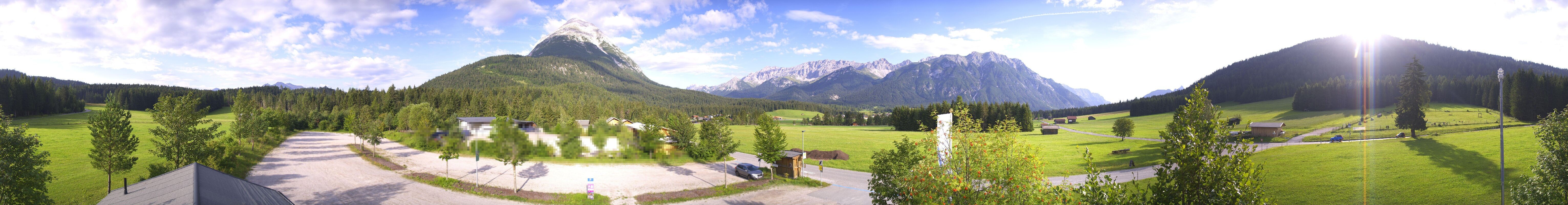 Archiv Foto Webcam Leutasch Moos - Rödlach Parkplatz
