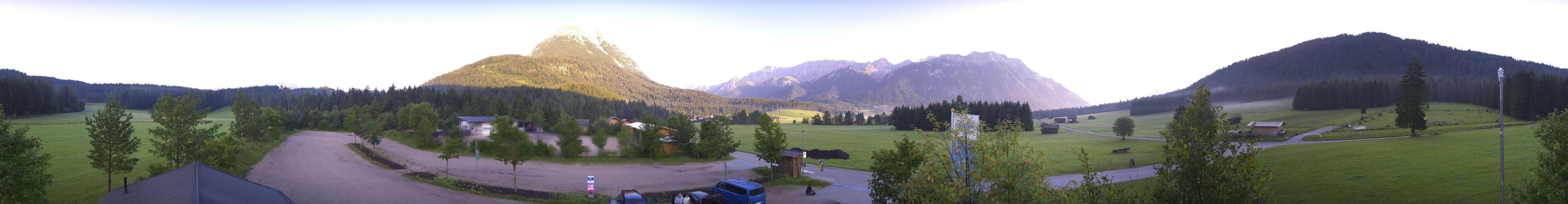 Archiv Foto Webcam Leutasch Moos - Rödlach Parkplatz