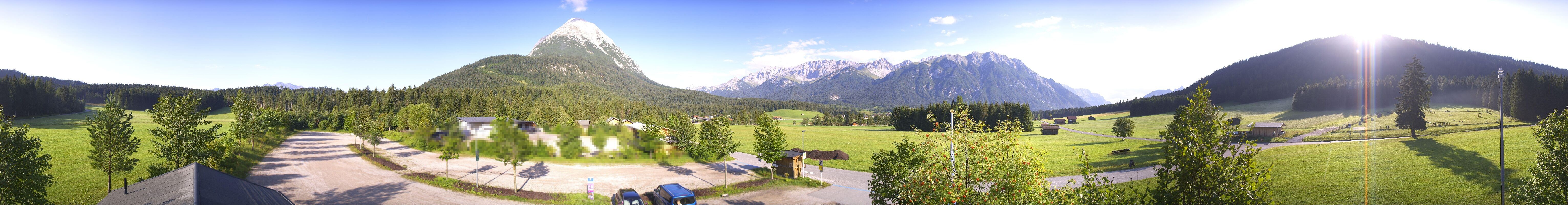 Archiv Foto Webcam Leutasch Moos - Rödlach Parkplatz