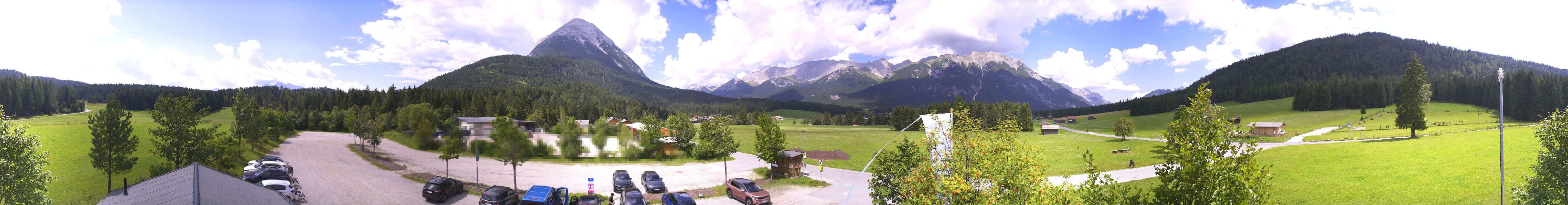 Archiv Foto Webcam Leutasch Moos - Rödlach Parkplatz