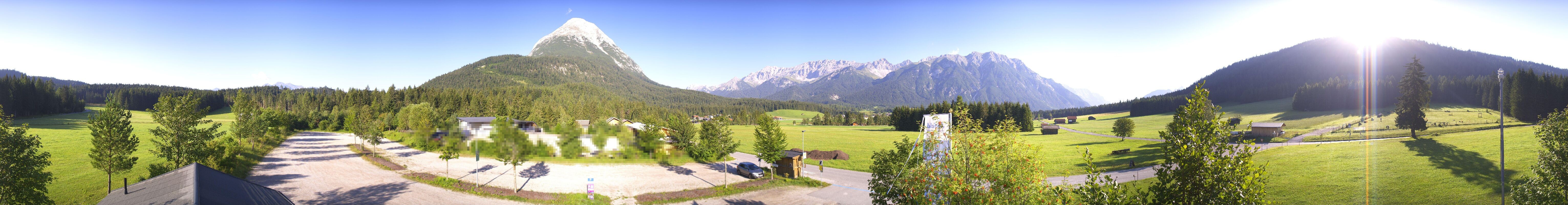 Archiv Foto Webcam Leutasch Moos - Rödlach Parkplatz