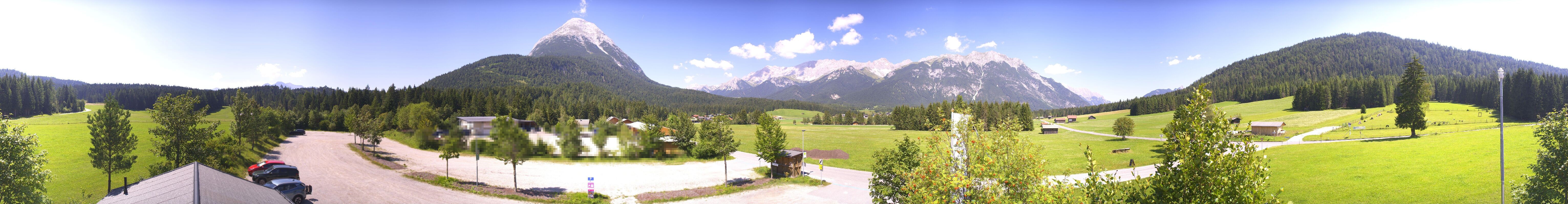 Archiv Foto Webcam Leutasch Moos - Rödlach Parkplatz
