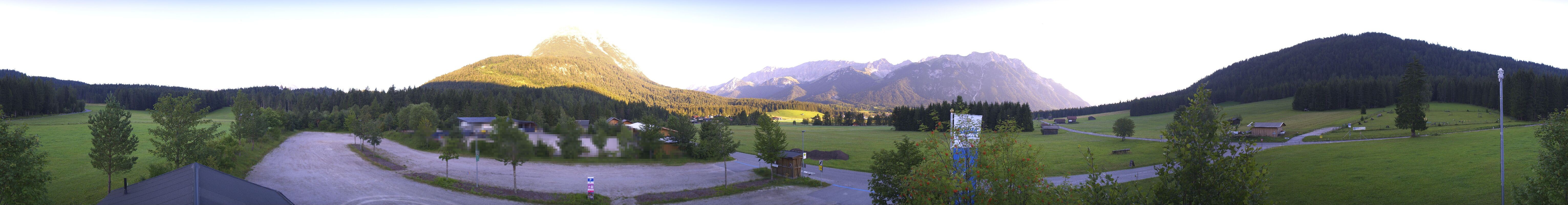 Archiv Foto Webcam Leutasch Moos - Rödlach Parkplatz