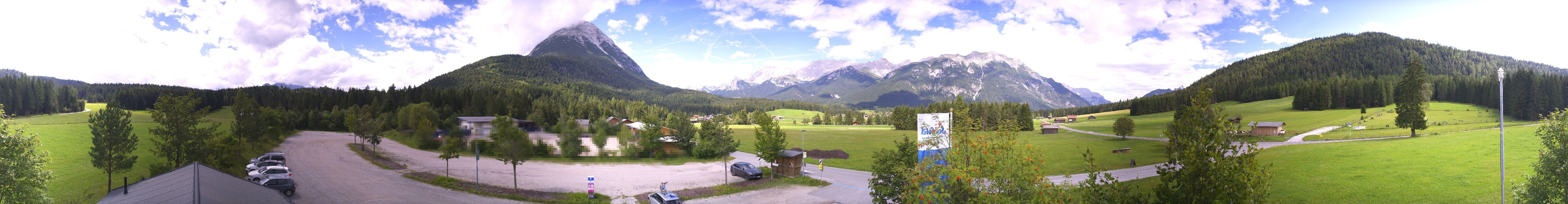 Archiv Foto Webcam Leutasch Moos - Rödlach Parkplatz