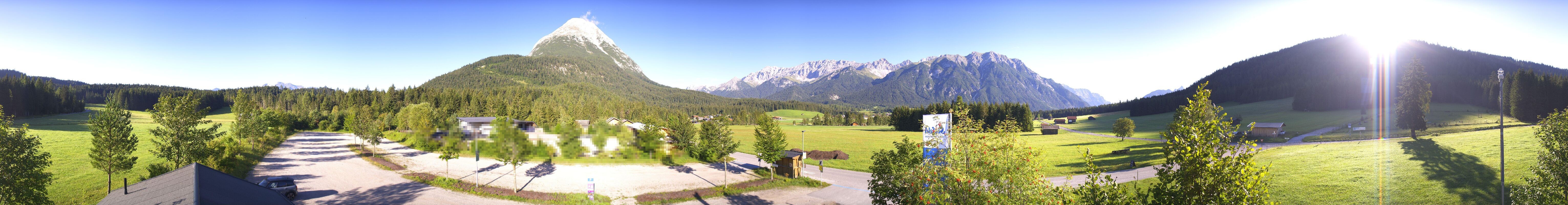 Archiv Foto Webcam Leutasch Moos - Rödlach Parkplatz