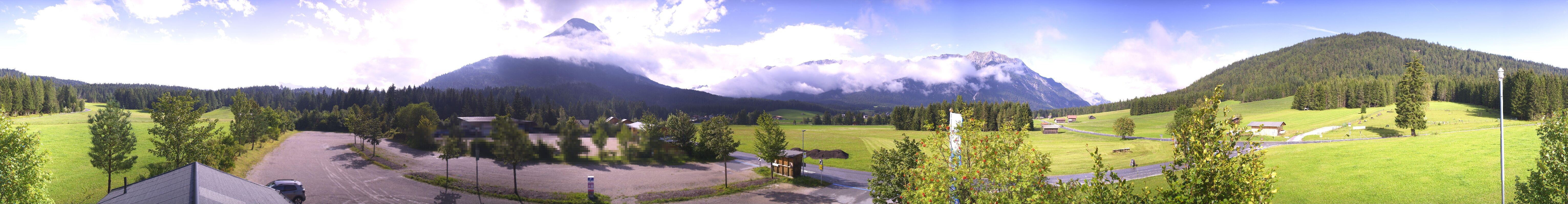 Archiv Foto Webcam Leutasch Moos - Rödlach Parkplatz