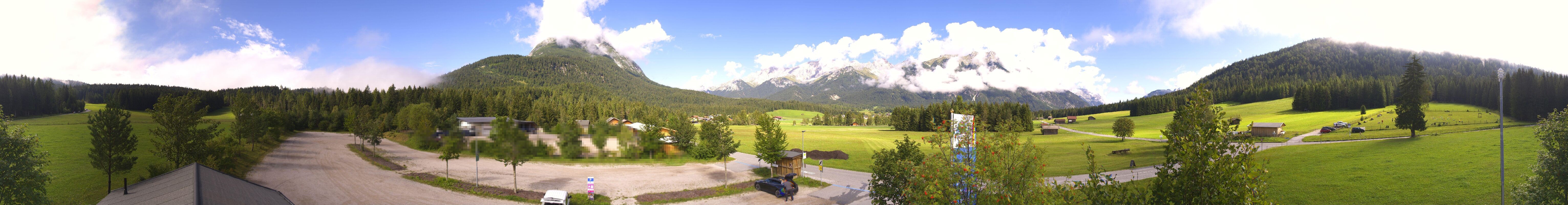 Archiv Foto Webcam Leutasch Moos - Rödlach Parkplatz
