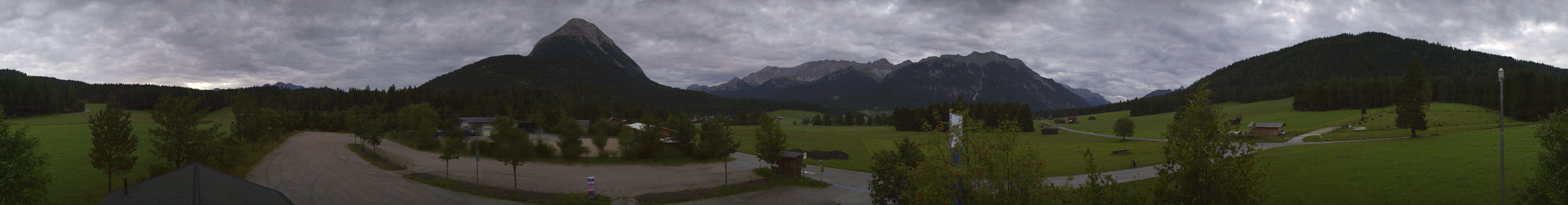 Archiv Foto Webcam Leutasch Moos - Rödlach Parkplatz