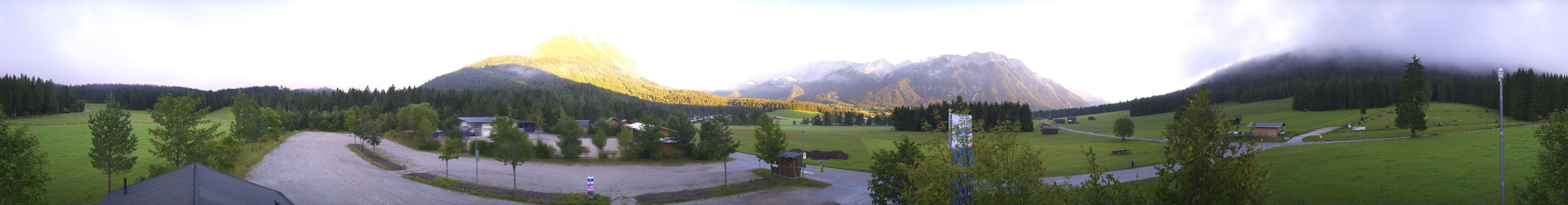 Archiv Foto Webcam Leutasch Moos - Rödlach Parkplatz