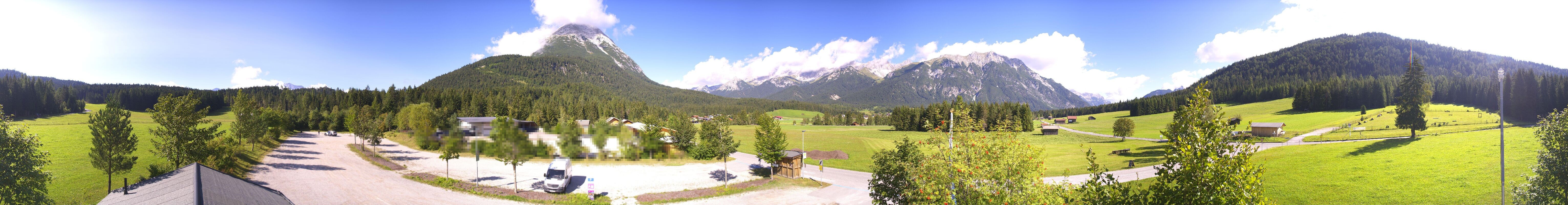 Archiv Foto Webcam Leutasch Moos - Rödlach Parkplatz