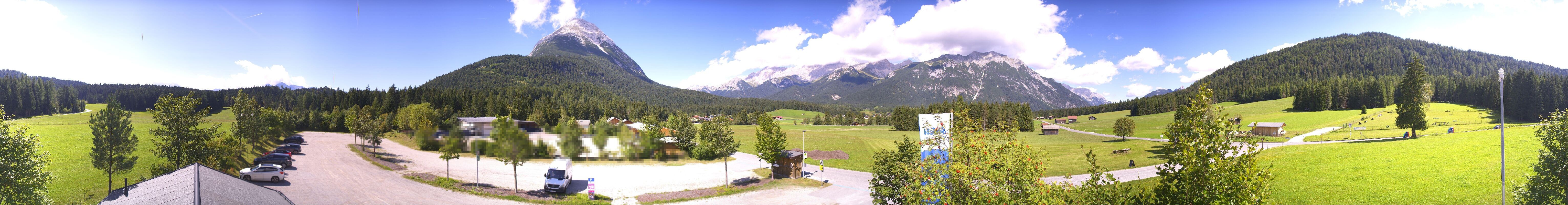 Archiv Foto Webcam Leutasch Moos - Rödlach Parkplatz