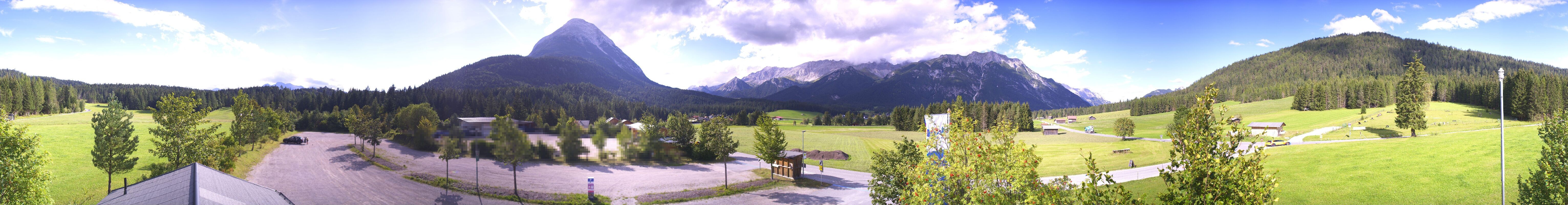 Archiv Foto Webcam Leutasch Moos - Rödlach Parkplatz