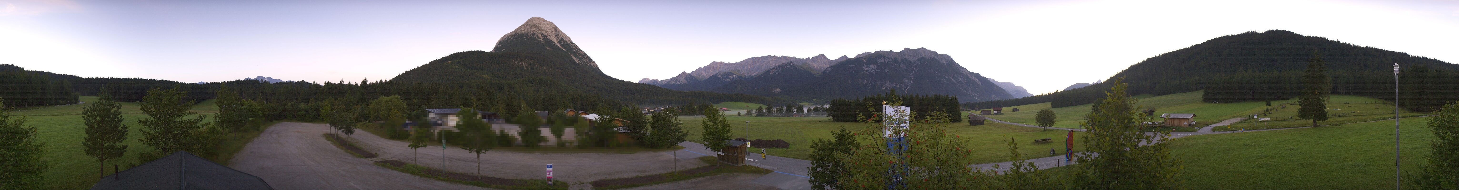 Archiv Foto Webcam Leutasch Moos - Rödlach Parkplatz