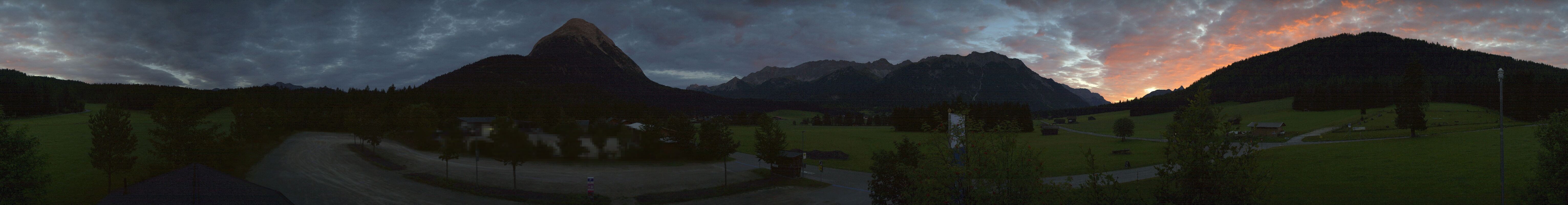 Archiv Foto Webcam Leutasch Moos - Rödlach Parkplatz