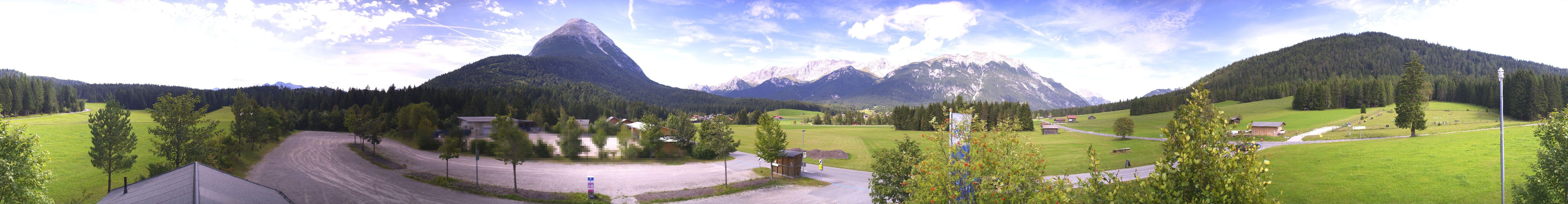 Archiv Foto Webcam Leutasch Moos - Rödlach Parkplatz