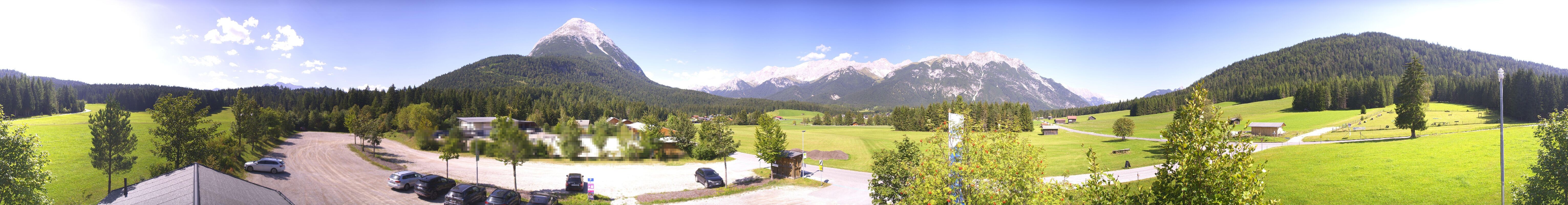 Archiv Foto Webcam Leutasch Moos - Rödlach Parkplatz