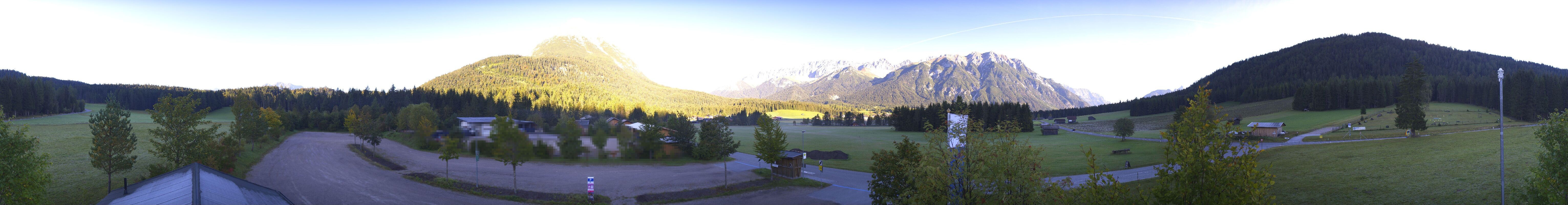 Archiv Foto Webcam Leutasch Moos - Rödlach Parkplatz