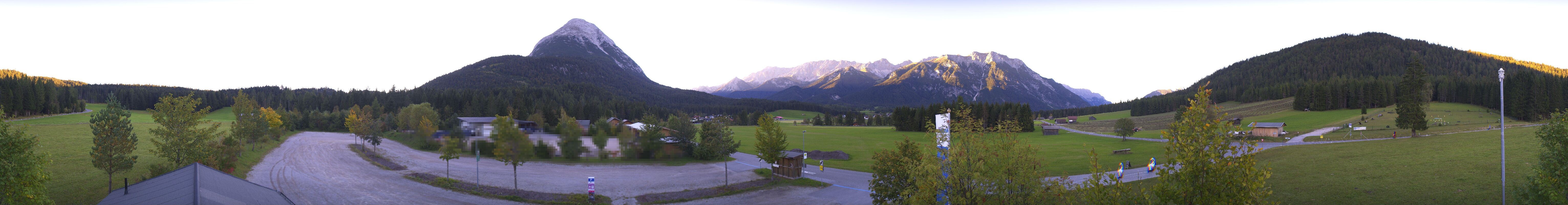 Archiv Foto Webcam Leutasch Moos - Rödlach Parkplatz