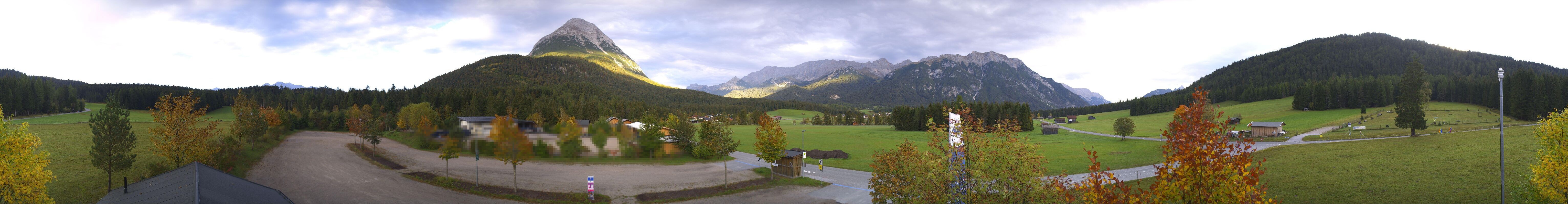 Archiv Foto Webcam Leutasch Moos - Rödlach Parkplatz