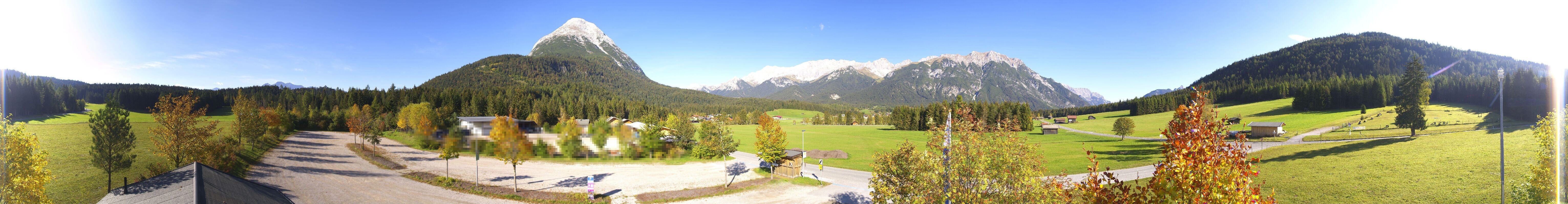 Archiv Foto Webcam Leutasch Moos - Rödlach Parkplatz