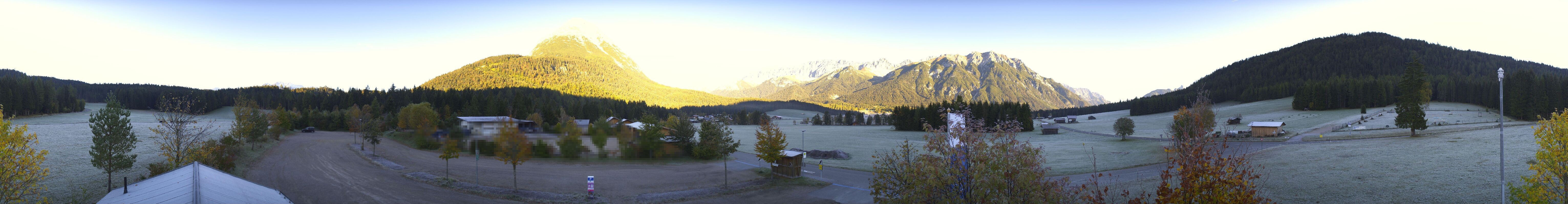 Archiv Foto Webcam Leutasch Moos - Rödlach Parkplatz