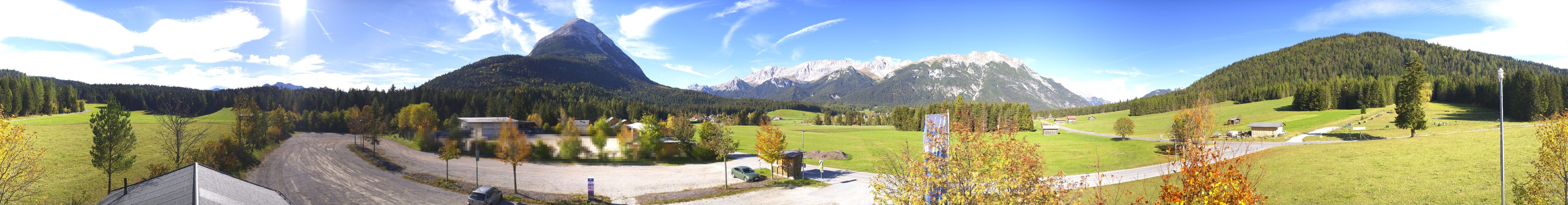 Archiv Foto Webcam Leutasch Moos - Rödlach Parkplatz