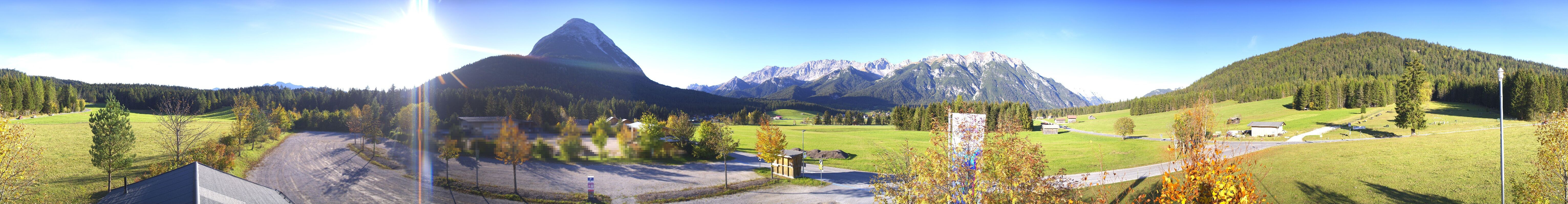 Archiv Foto Webcam Leutasch Moos - Rödlach Parkplatz
