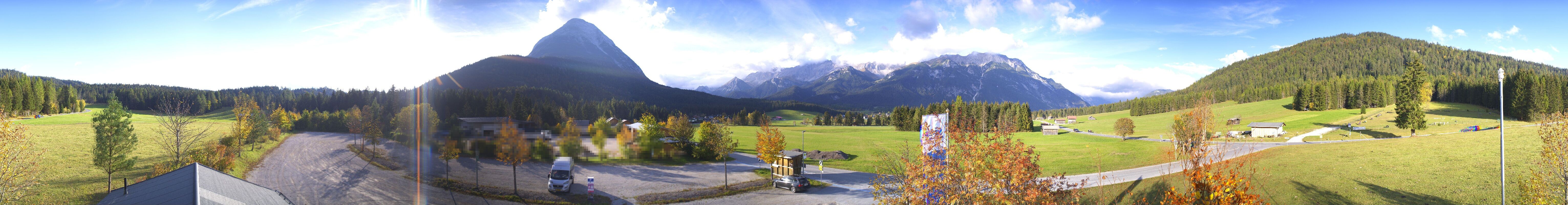 Archiv Foto Webcam Leutasch Moos - Rödlach Parkplatz