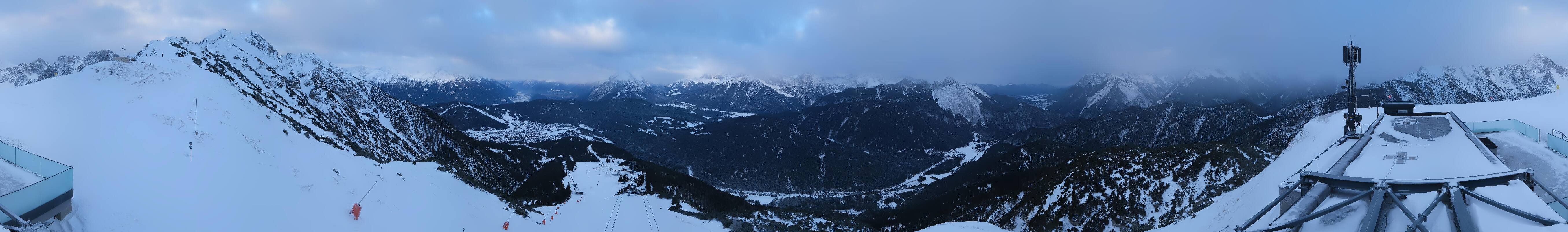 Archiv Foto Webcam Seefeld Rosshütte - Bergstation Seefelder Joch