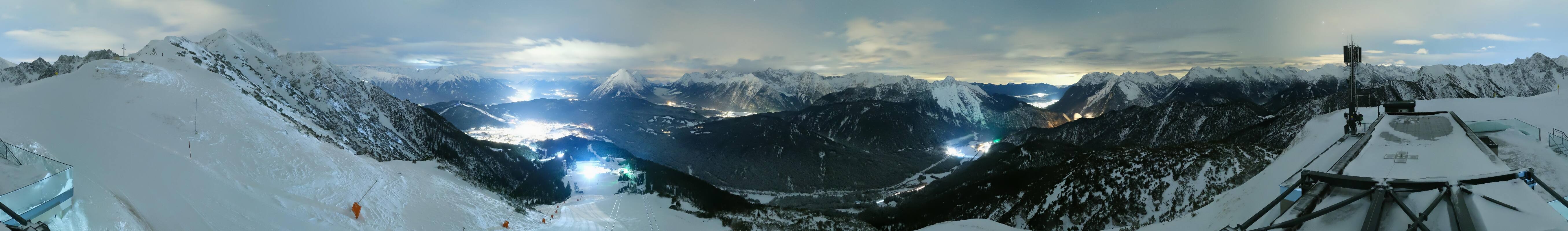 Archiv Foto Webcam Seefeld Rosshütte - Bergstation Seefelder Joch