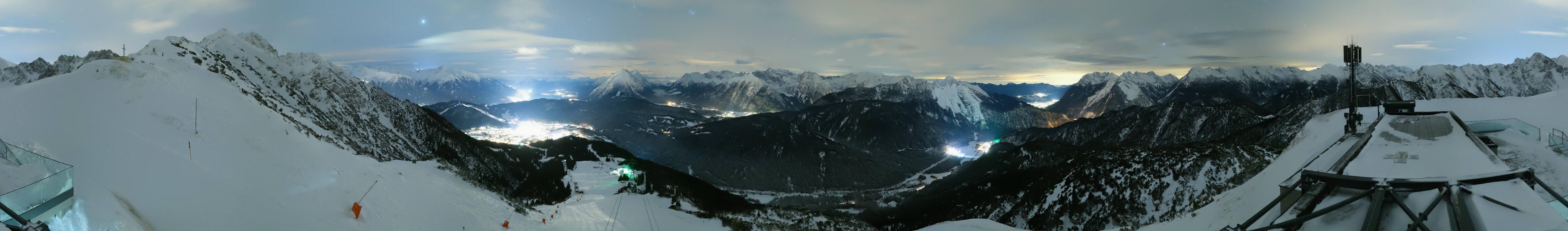 Archiv Foto Webcam Seefeld Rosshütte - Bergstation Seefelder Joch