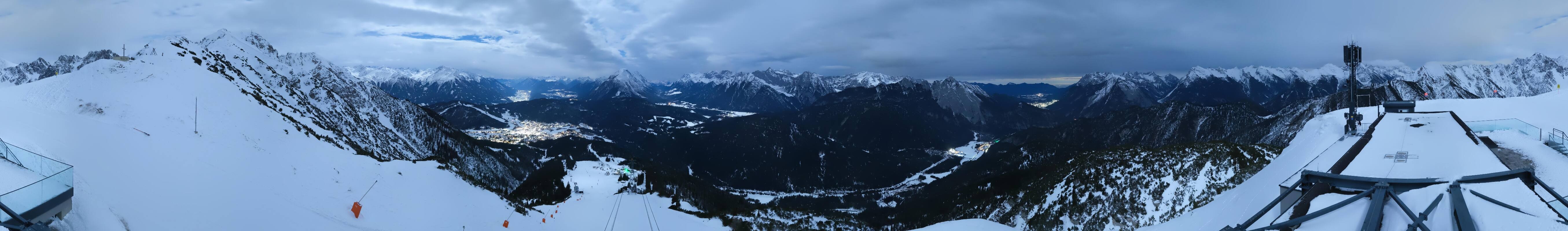 Archiv Foto Webcam Seefeld Rosshütte - Bergstation Seefelder Joch