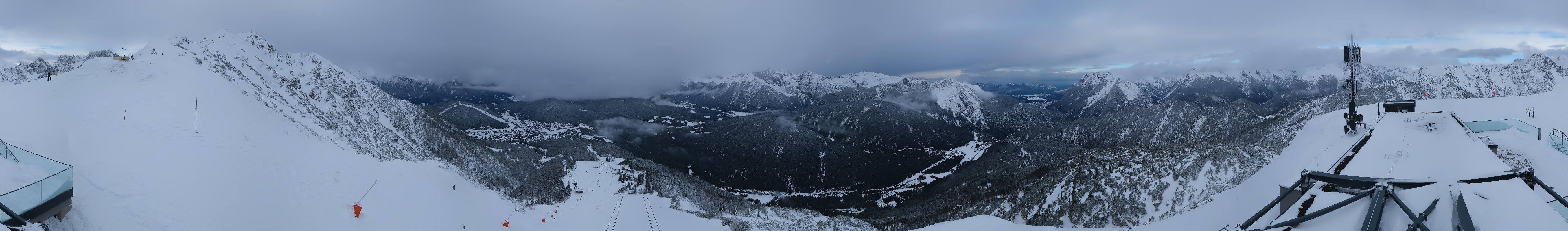 Archiv Foto Webcam Seefeld Rosshütte - Bergstation Seefelder Joch