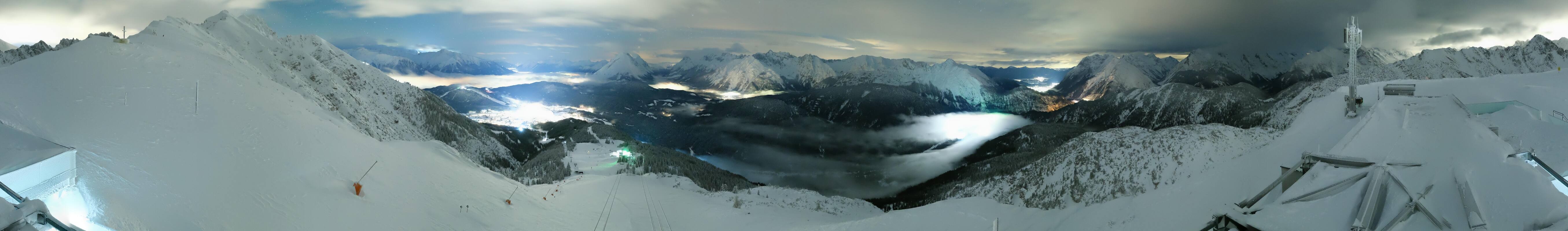 Archiv Foto Webcam Seefeld Rosshütte - Bergstation Seefelder Joch