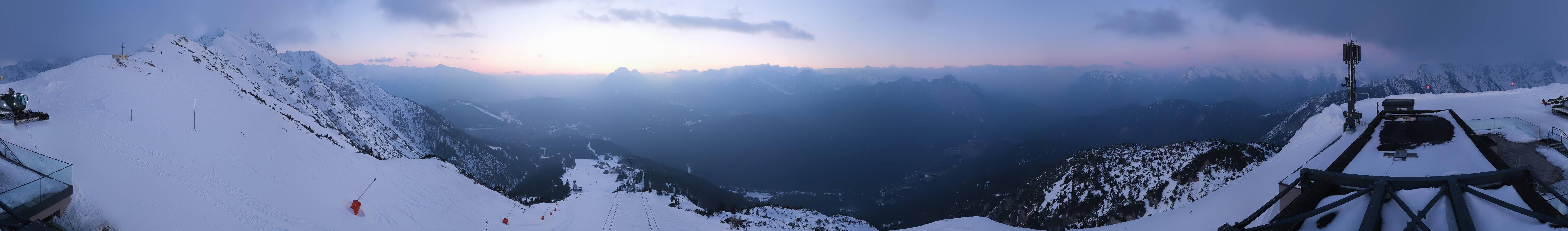 Archiv Foto Webcam Seefeld Rosshütte - Bergstation Seefelder Joch